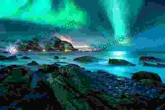 Northern Lights, Norway Amazing Places: 200 Extraordinary Destinations